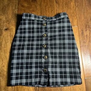 10. H&M Black Plaid Mini Skirt